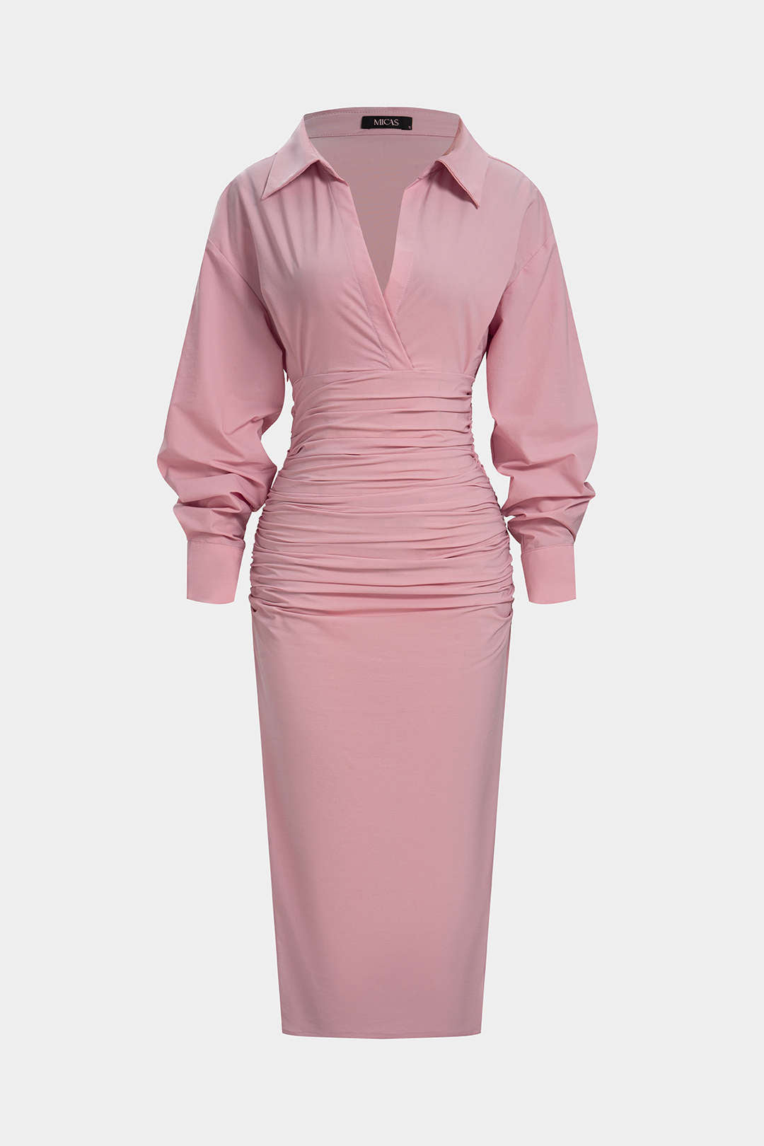 Einfarbiges gerafftes Langarm-Midikleid