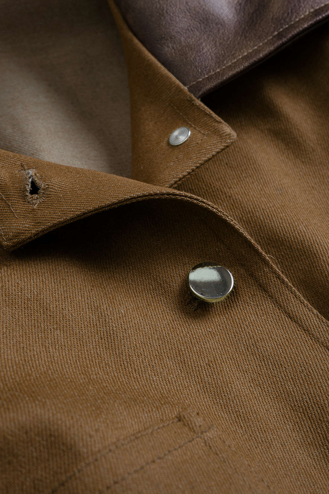 Jeans-Patchwork-Jacke mit gesmoktem Detail