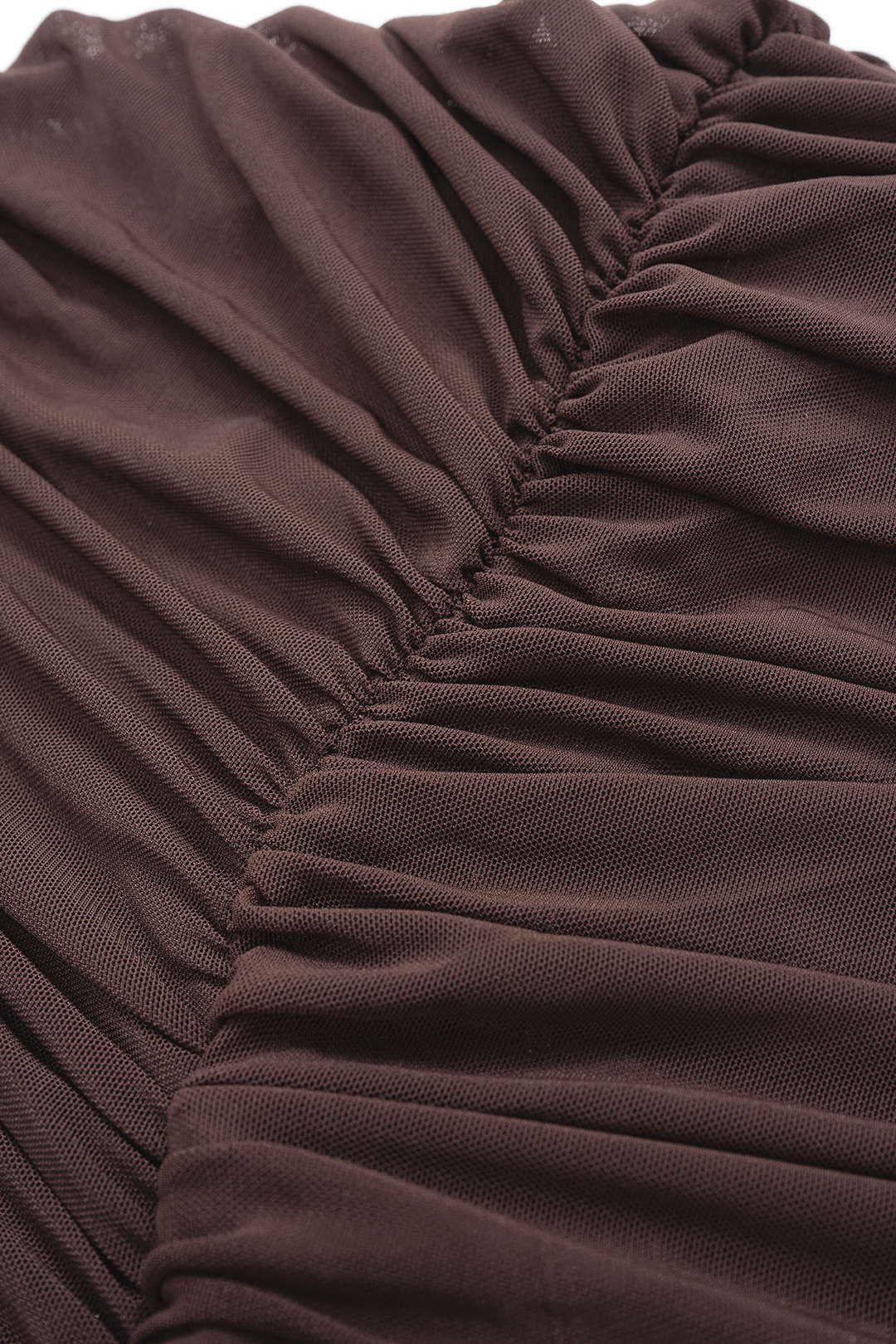 Maxikleid aus Mesh mit Raffungen, Cut-Outs und kurzen Ärmeln
