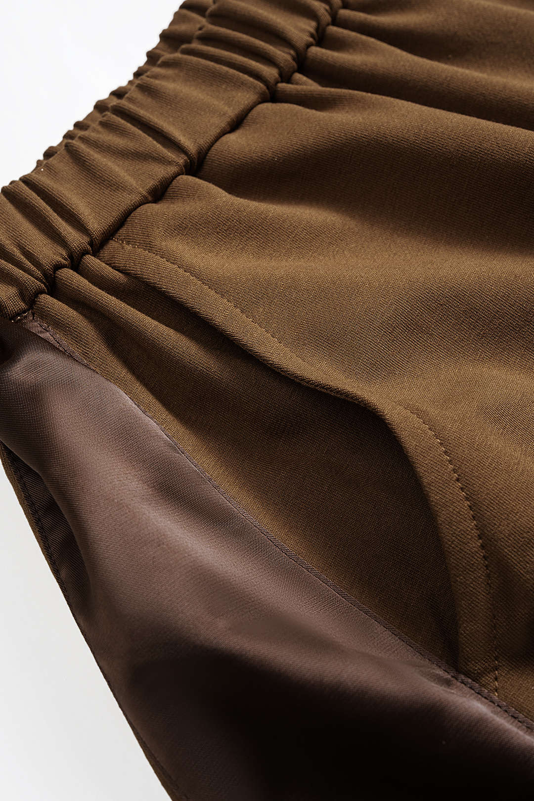 Patchwork-Detail geraffte Hose