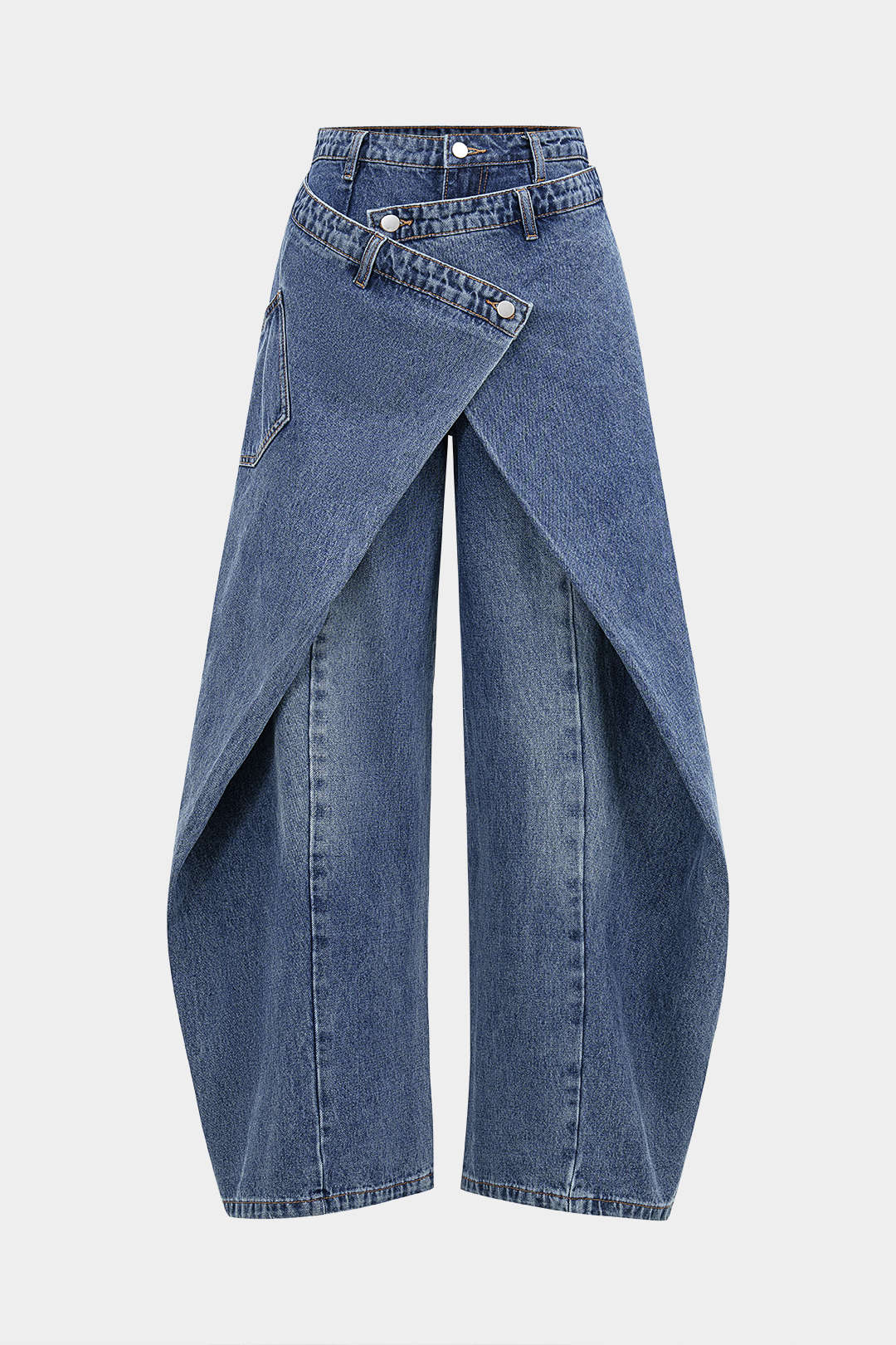 Asymmetrische Jeans mit Knöpfen aus Denim