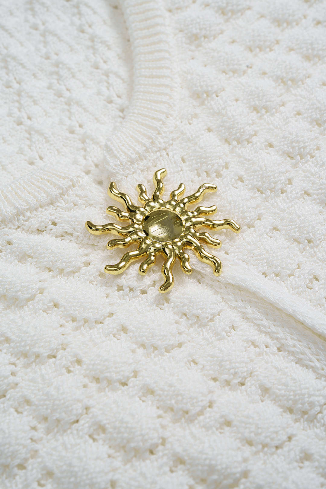 Knit Metallic Decor Cut Out Short Sleeve Top