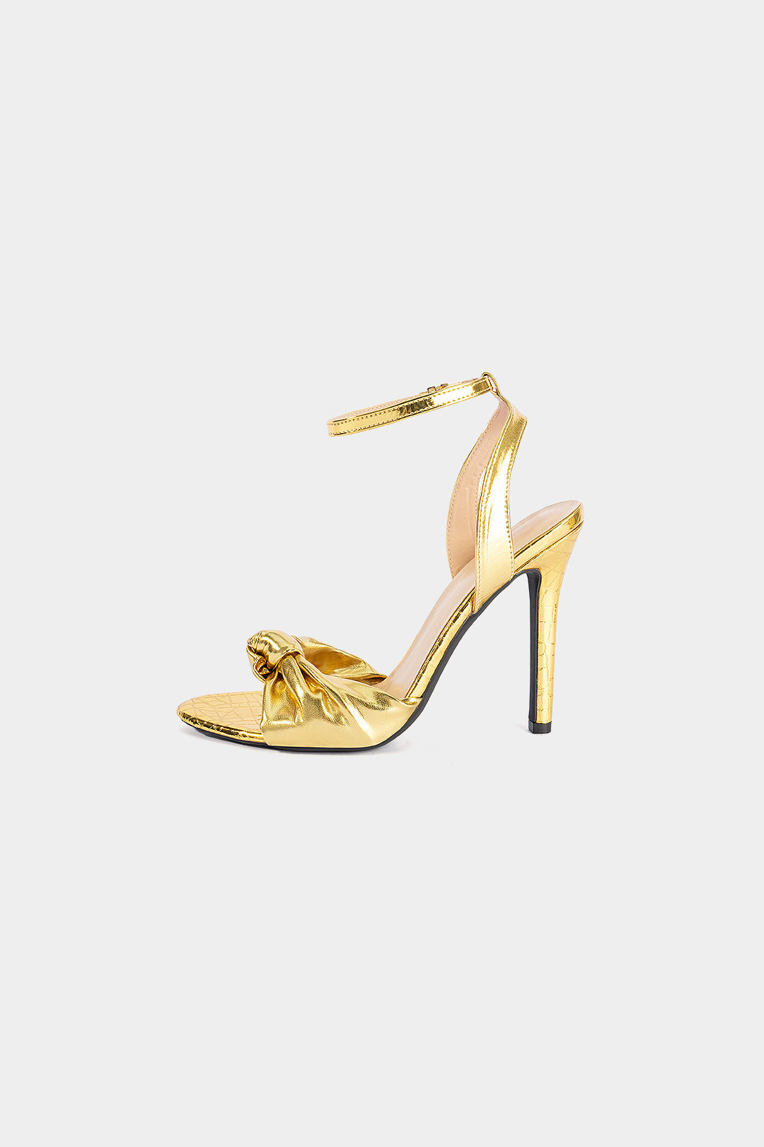 Knotted Round Toe Heels