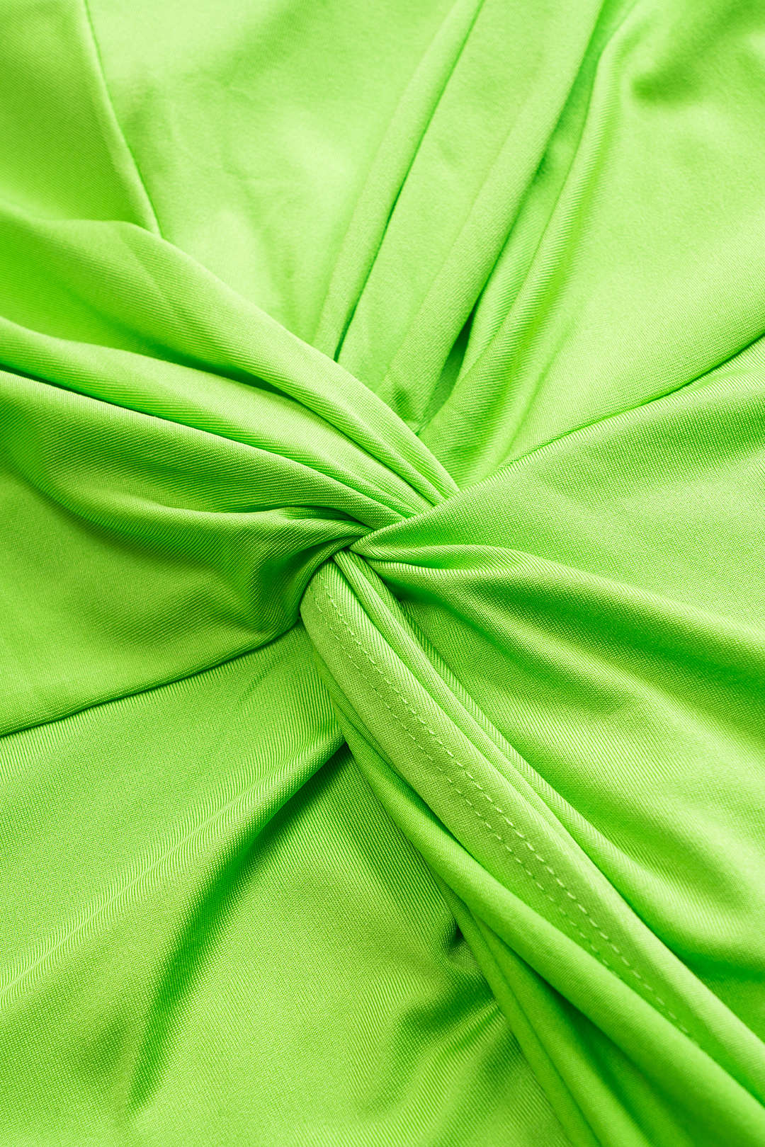Robe midi sans manches dos nu torsadée froncée
