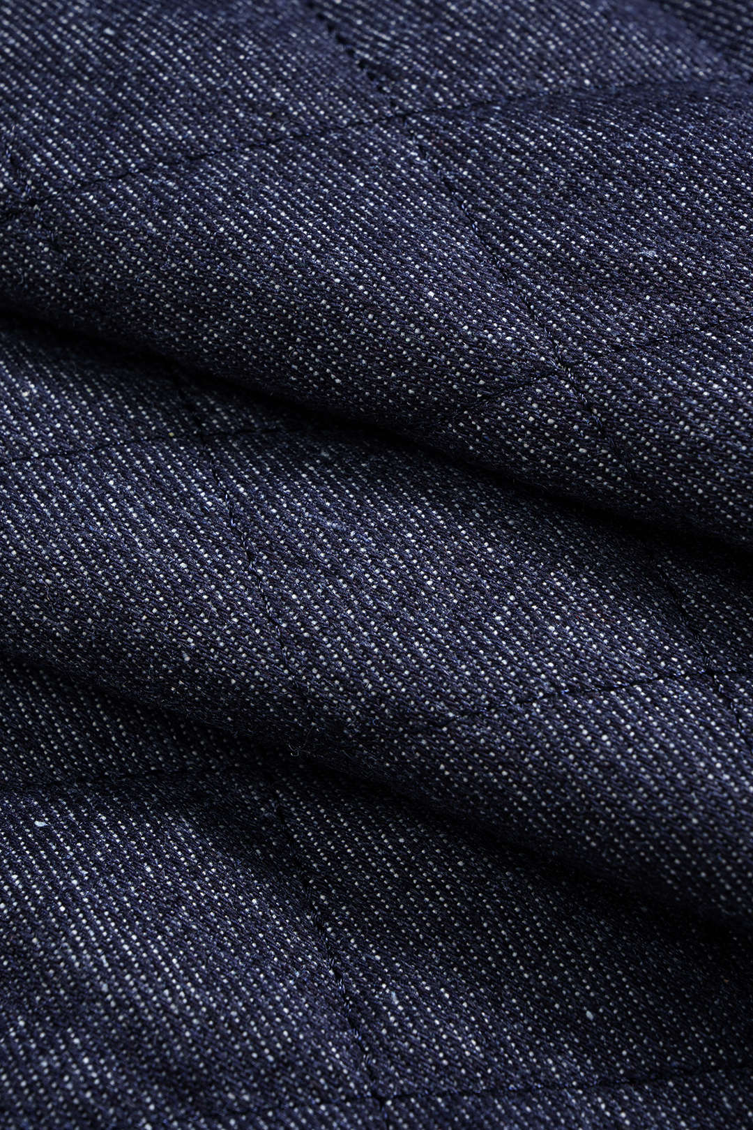 Asymmetrischer Denimrock mit Reißverschluss und Ziernähten