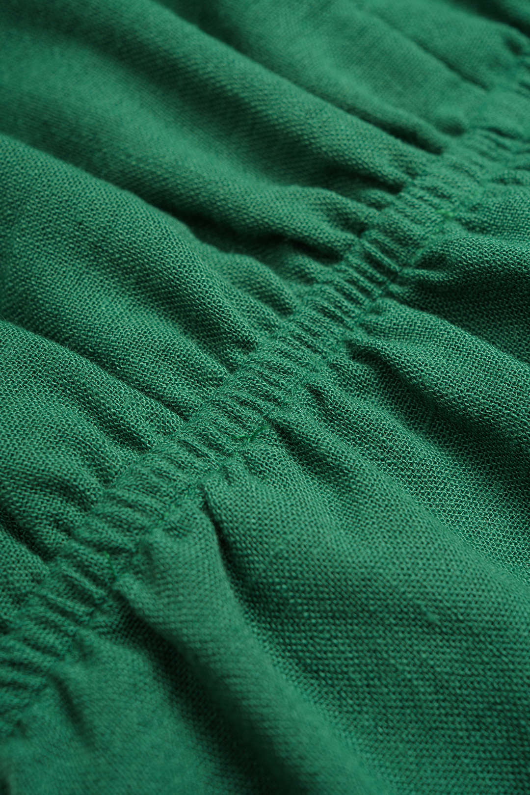 Neckholder Jumpsuit mit tiefem V-Ausschnitt, zum Binden, gerafftem Rückenteil und ohne Ärmel