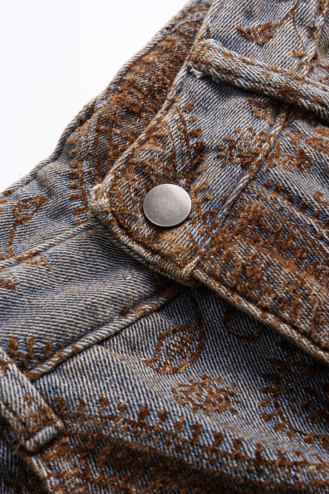 Pantalon droit à broderie florale et fermeture éclair