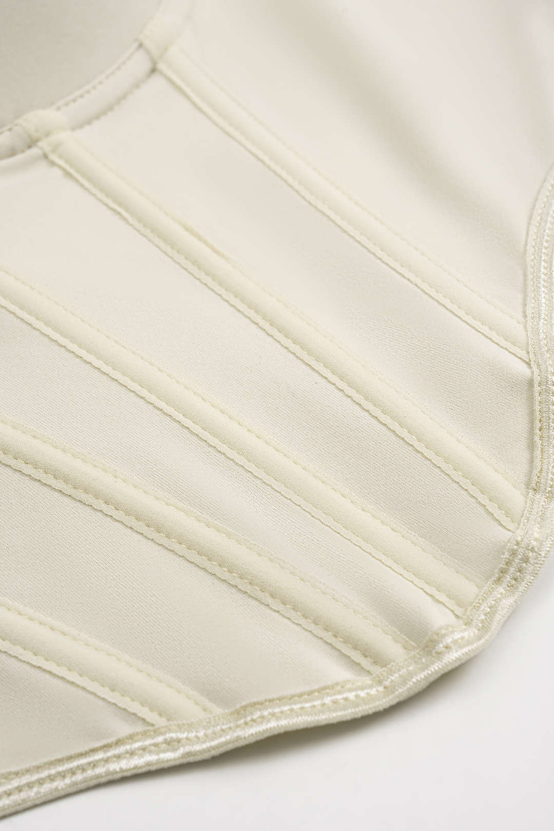 Caraco corset métallique