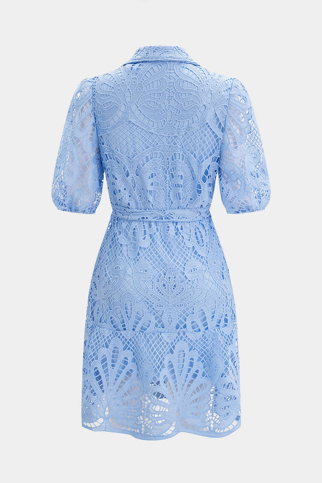 Midi-Kleid mit Reverskragen, Spitze, Lochstickerei, Knöpfen und kurzen Ärmeln