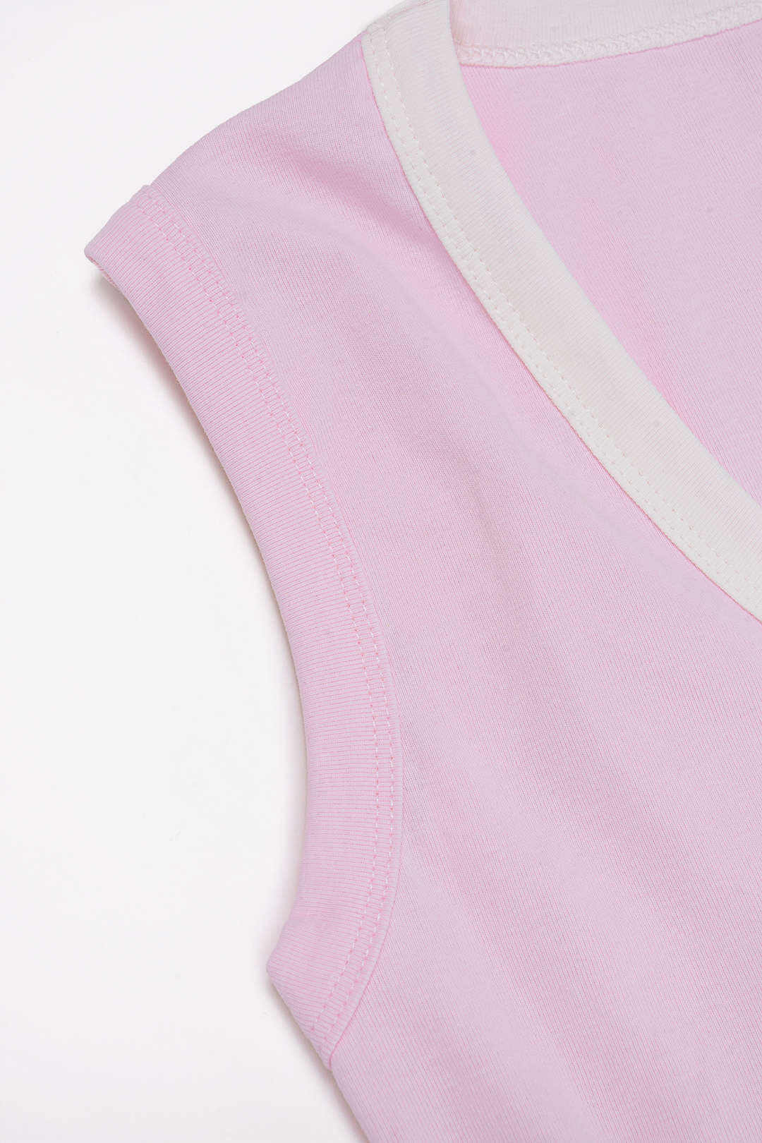 Contrast V-Neck Tank Top