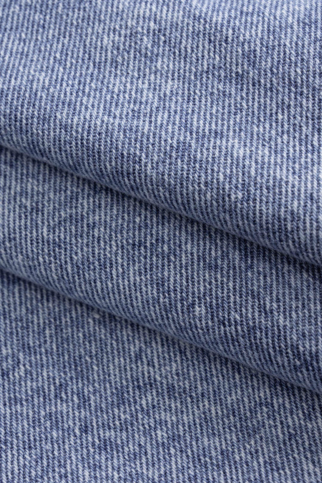 Jeansjacke mit Strassdekor