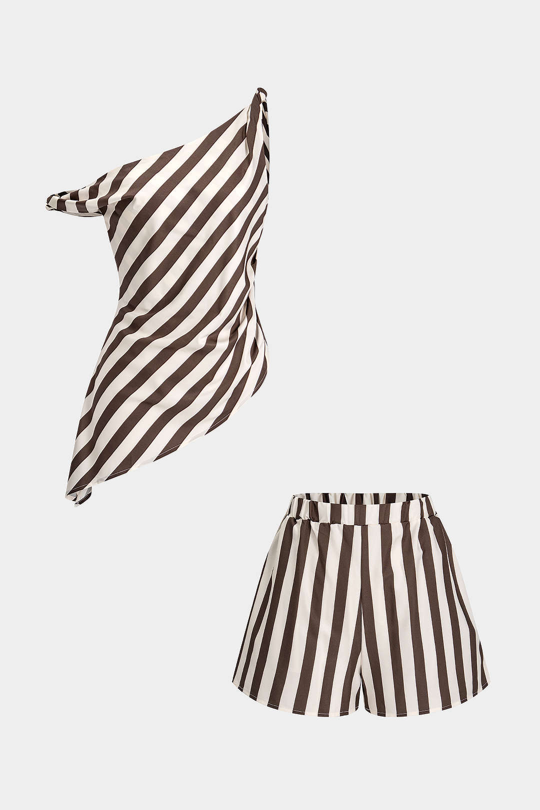 Gestreifter Ein-Schulter-Twist-Knoten-Tanktop und Shorts-Set