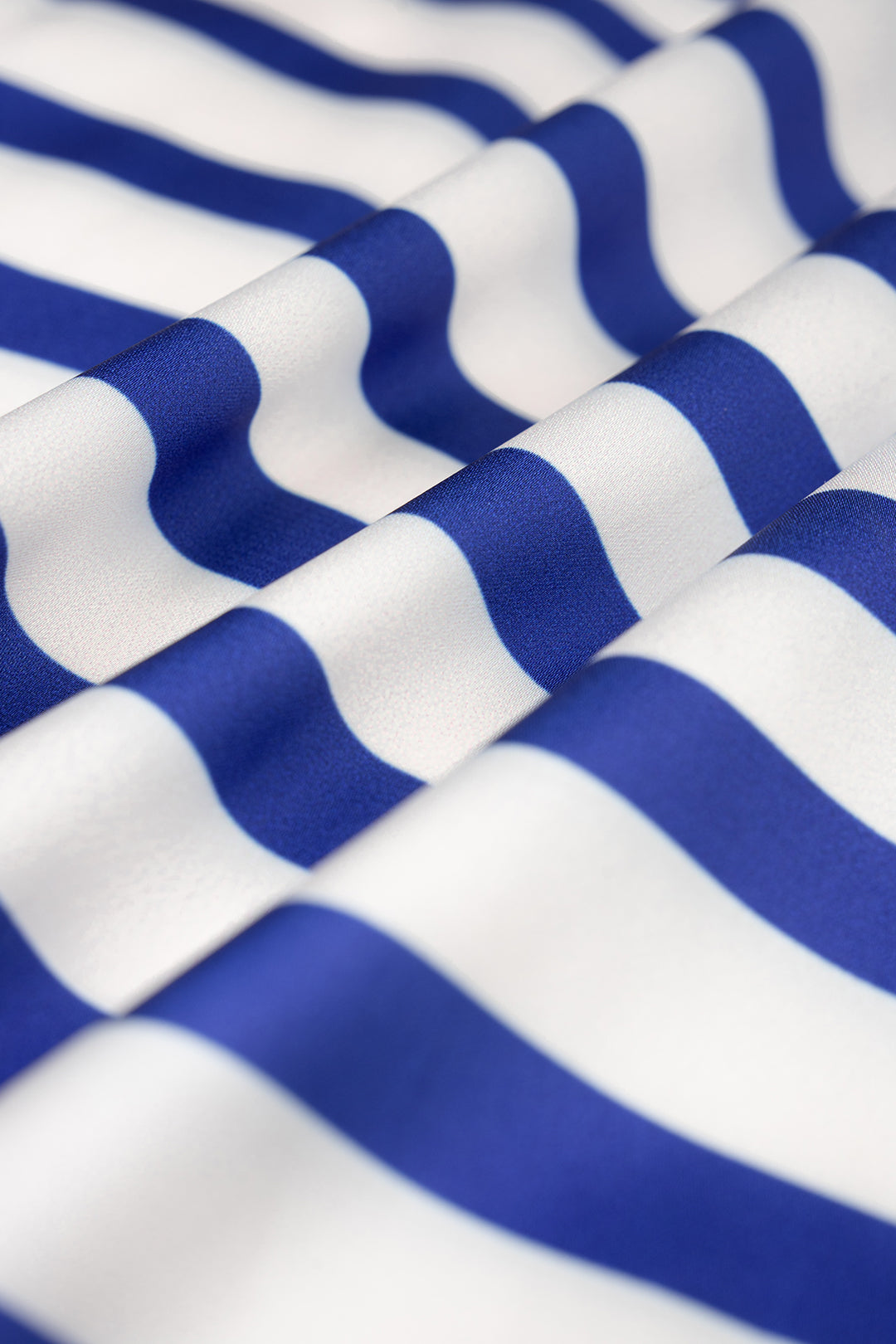 Satin-Tanktop zum Binden mit Streifenprint