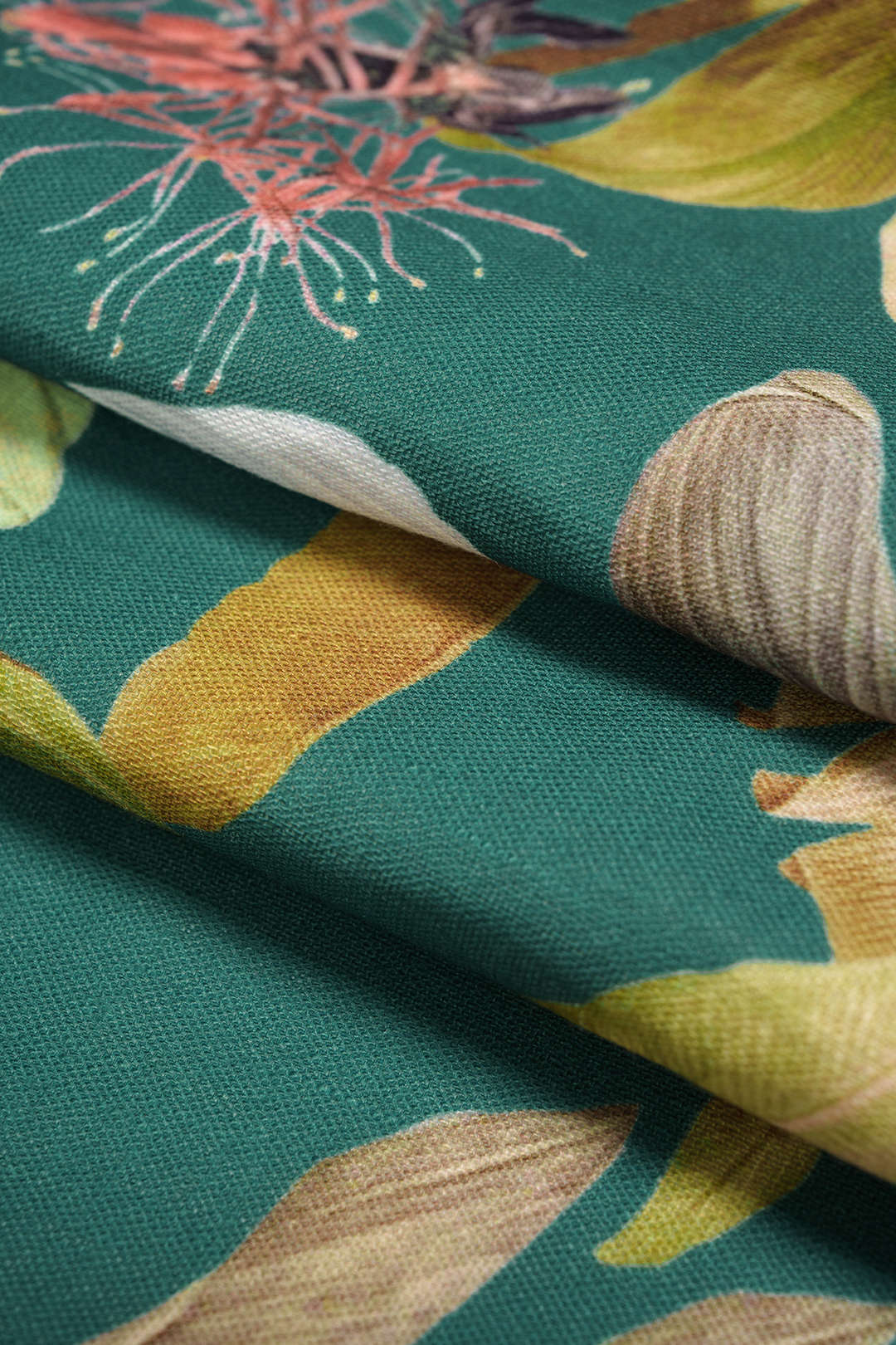 Shorts mit Blättermuster, hoher Taille und weitem Bein