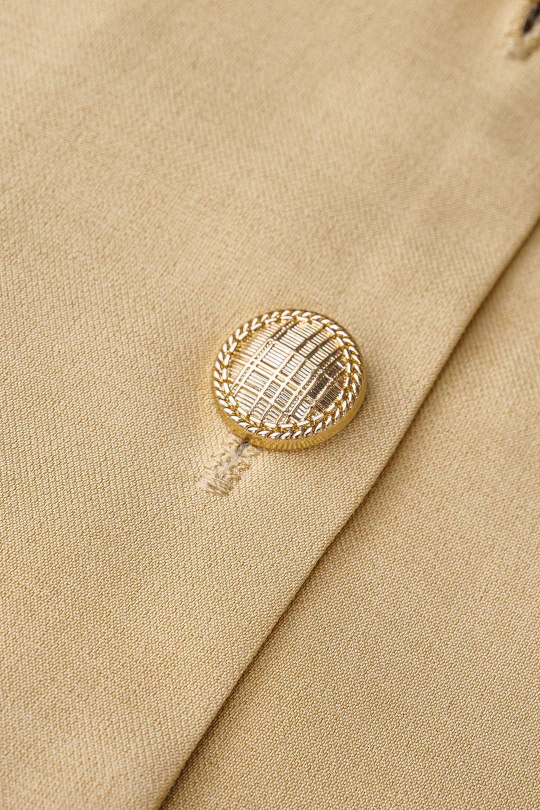 Contrast Lapel Metallic Button Tank Top