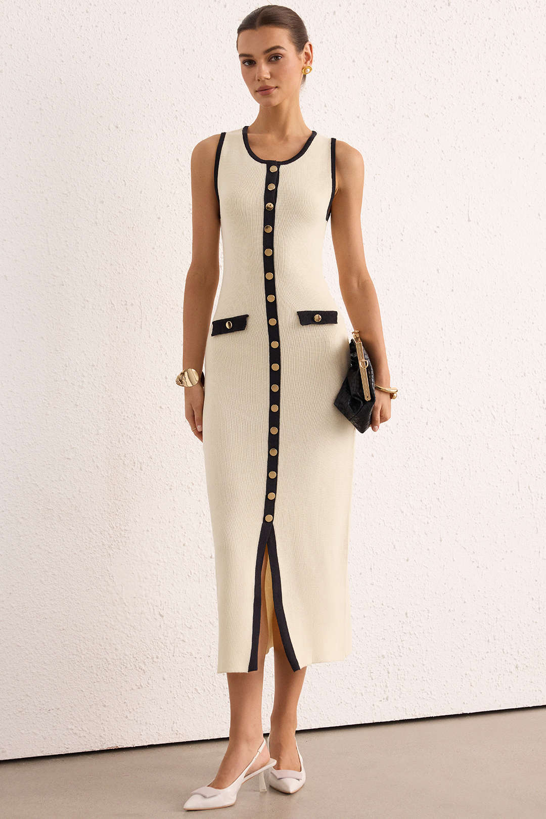 Robe midi sans manches en maille métallisée à col rond