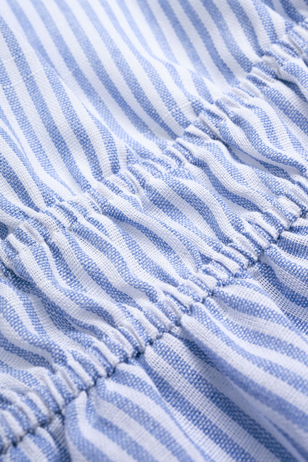 Stripes Print Halter Neck Tie Front Ruffled Hem Top And Ruched Skirt Set