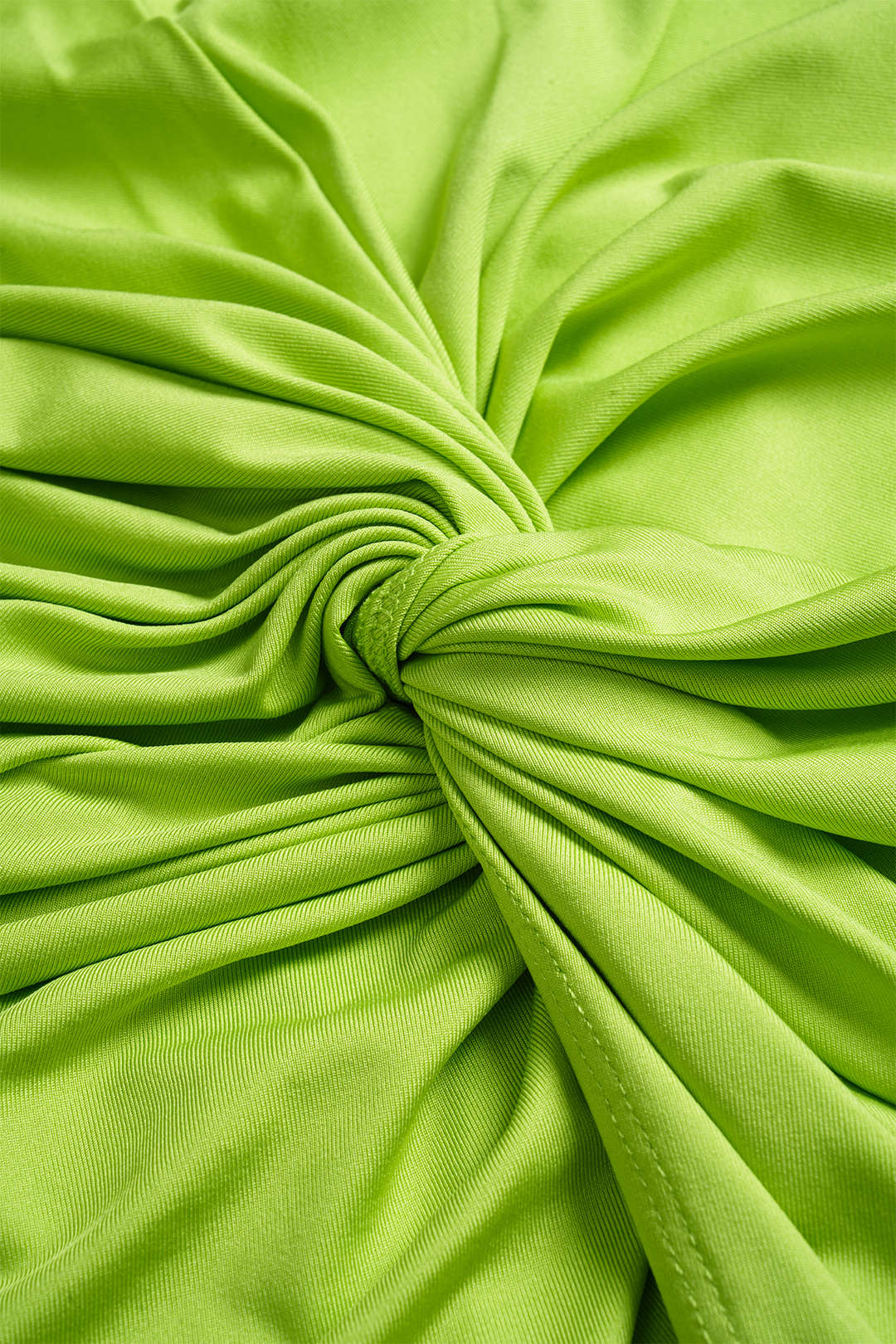 Robe midi sans manches dos nu torsadée froncée