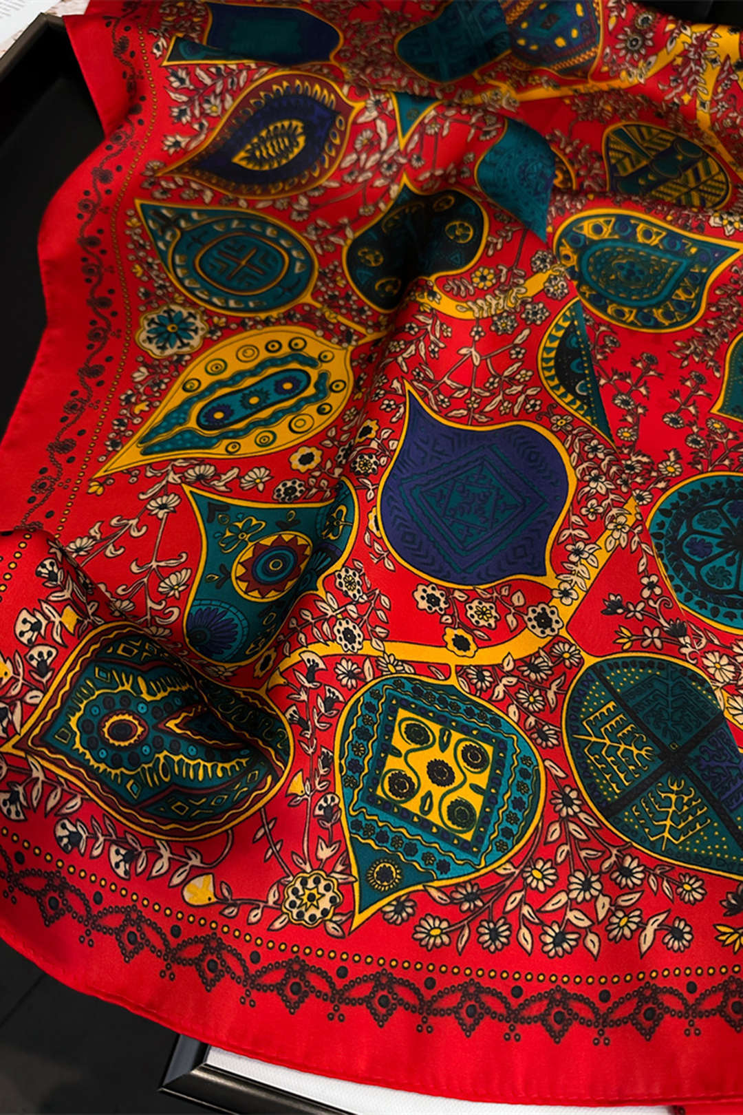 Foulard imprimé vintage