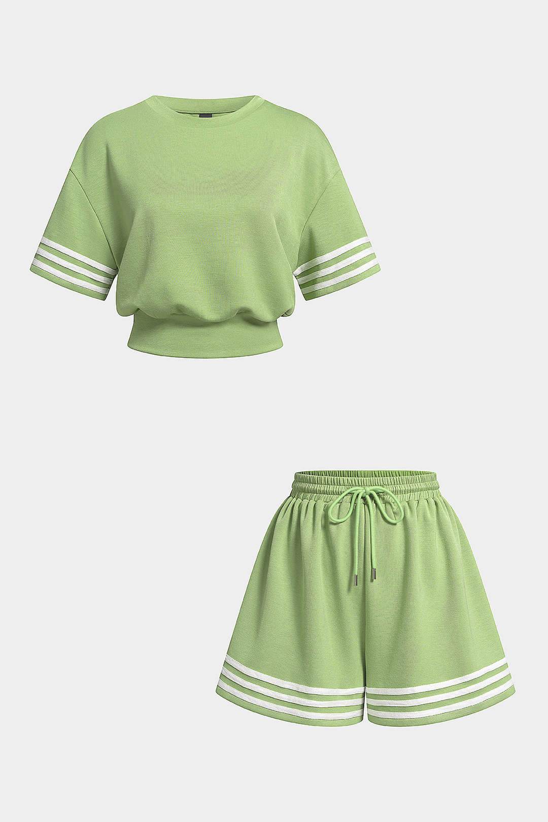 Gestreiftes T-Shirt mit Rundhalsausschnitt und kurzen Ärmeln und Shorts mit Kordelzug-Bindung im Set