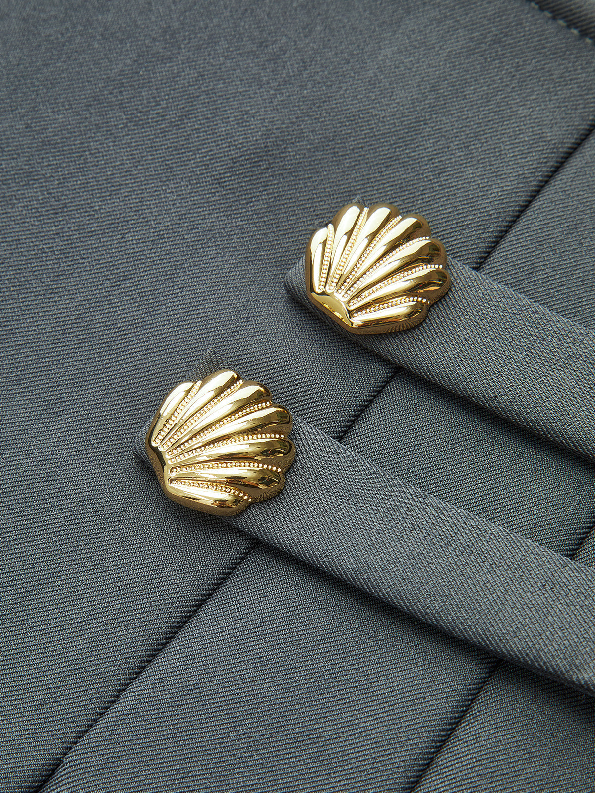 Metal Detail Pleated Mini Skirt