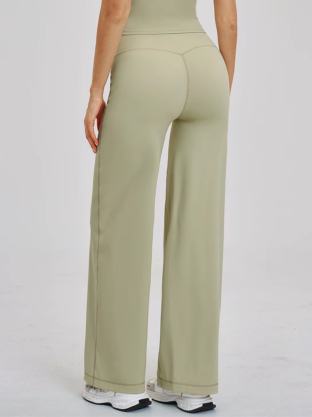 Low Rise Hose mit weitem Schlag