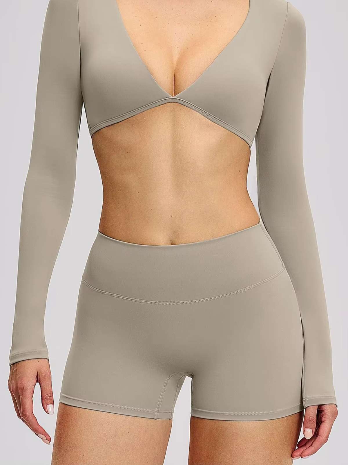 High-Waist Biker Shorts formgebend