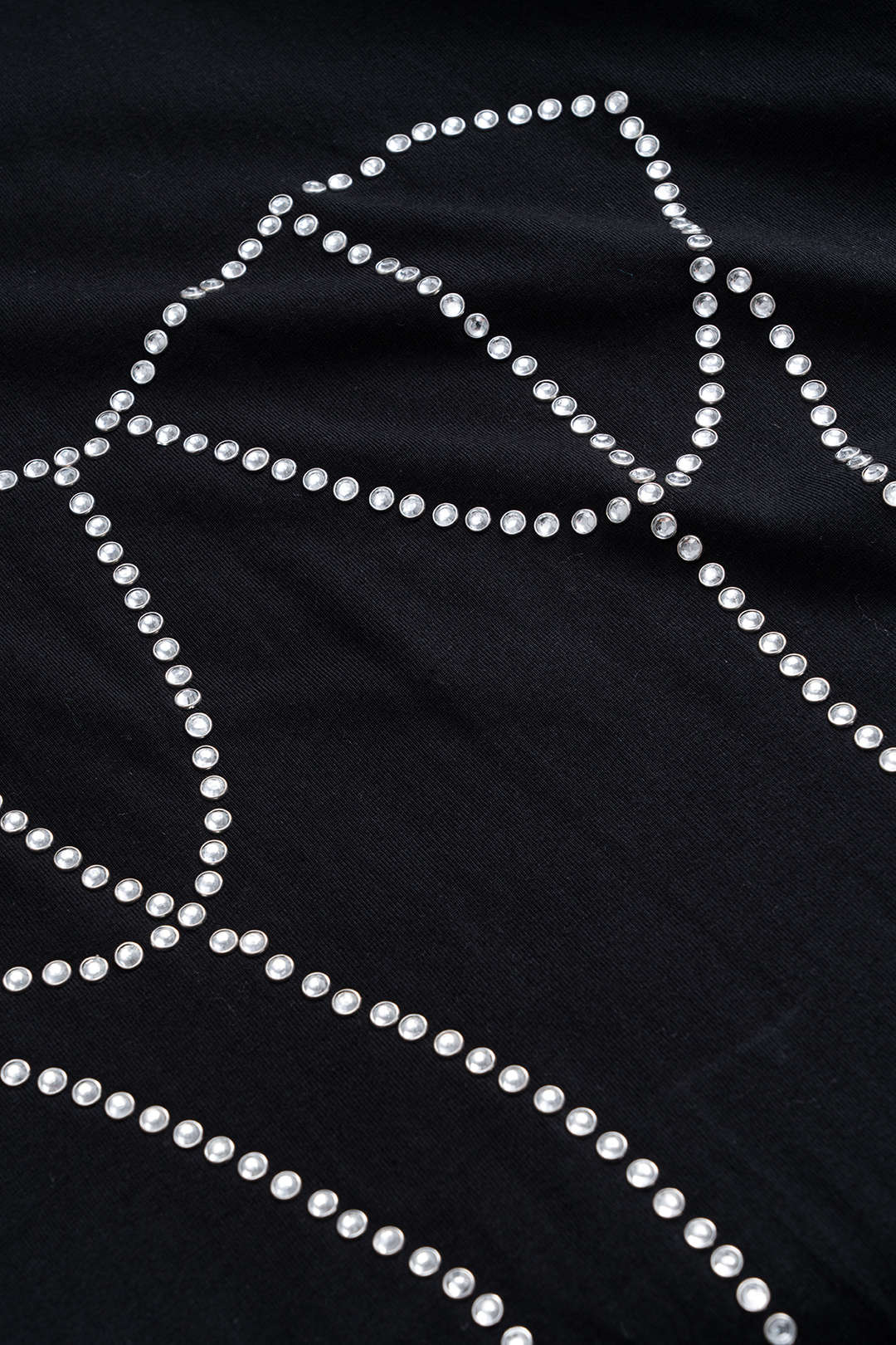 T-shirt col rond à manches courtes avec strass