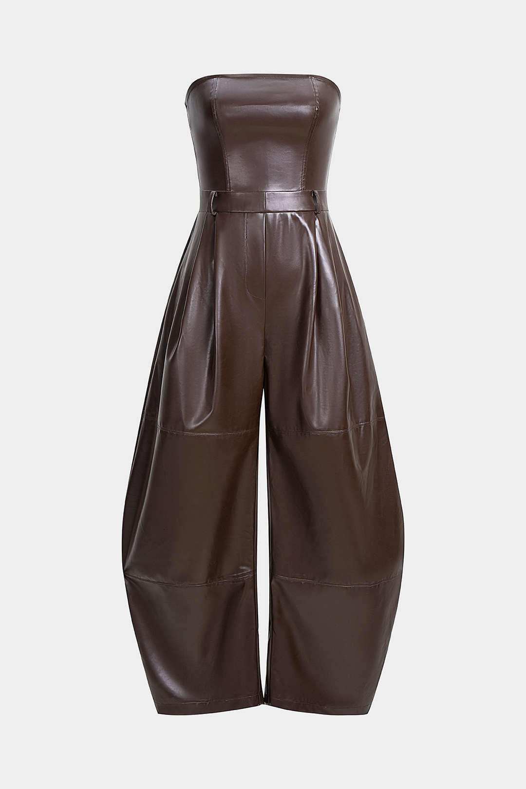 Trägerloser Jumpsuit aus Kunstleder mit Raffungen