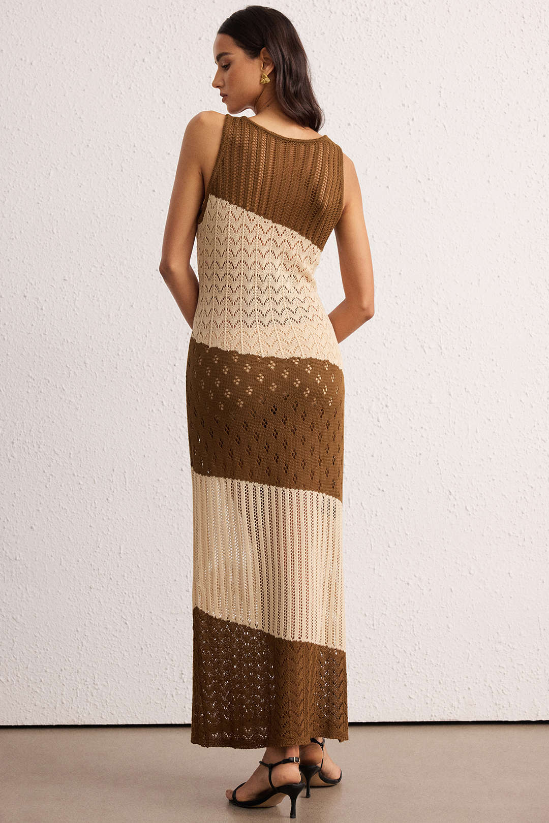 Gestrickter Kontrast-Stricküberwurf mit Hohlmuster