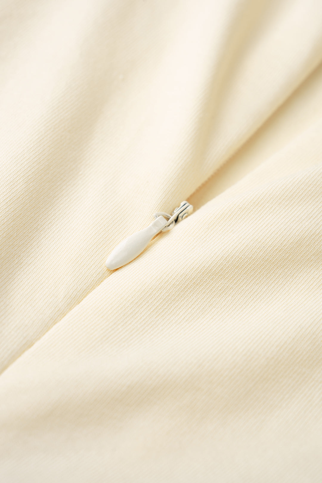 Patchwork Satin Maxikleid mit Rundhals, Raffungen und kurzen Ärmeln