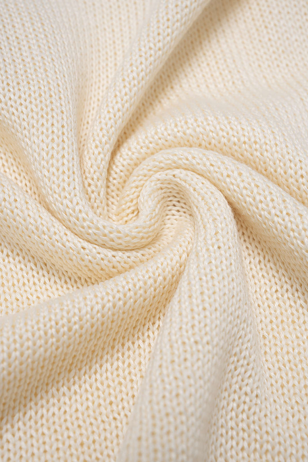 Strickkleid mit Pailletten, gekreuztem Rückenausschnitt und ärmellosem Maxikleid