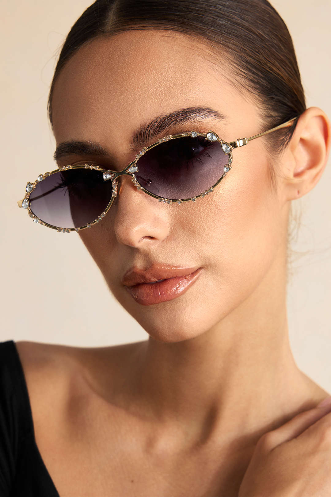 Metal Oval Rhinestone Sunglasses