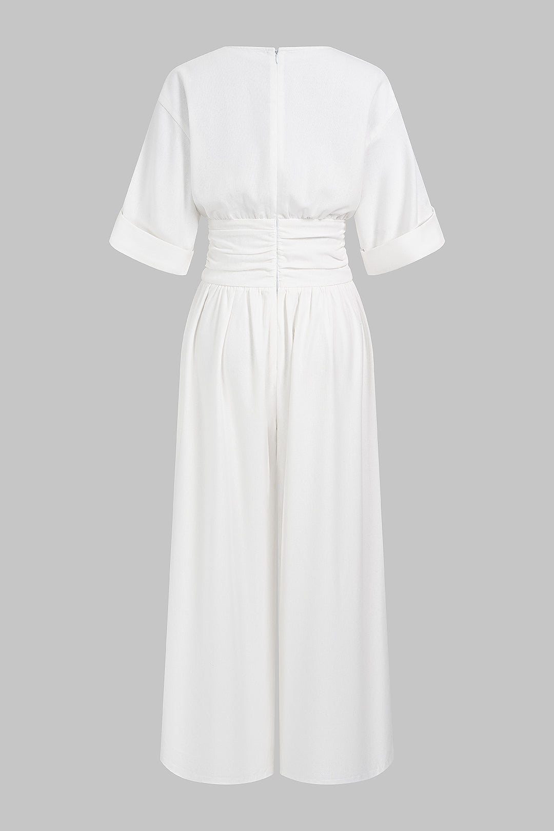 Leinen-Jumpsuit mit V-Ausschnitt, Raffungen und Reißverschluss, Kurzarm