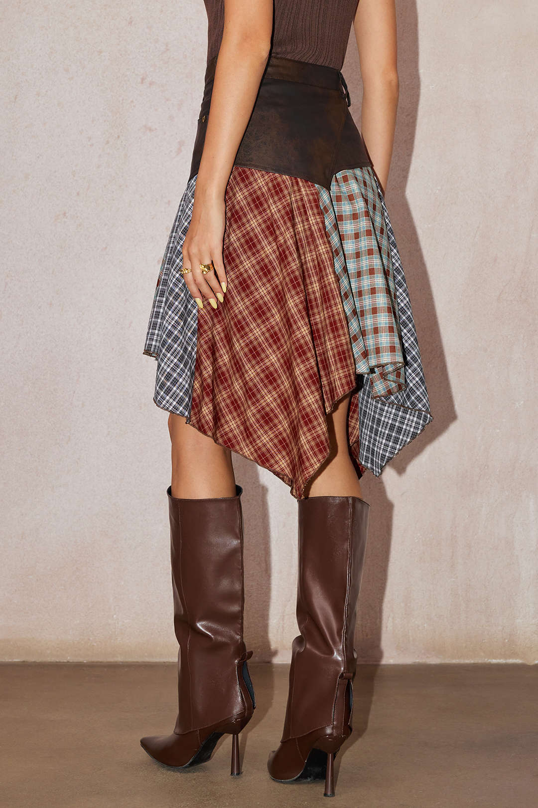 Plaid Contrast Print Faux Leather Patchwork Irregular Hem Skirt