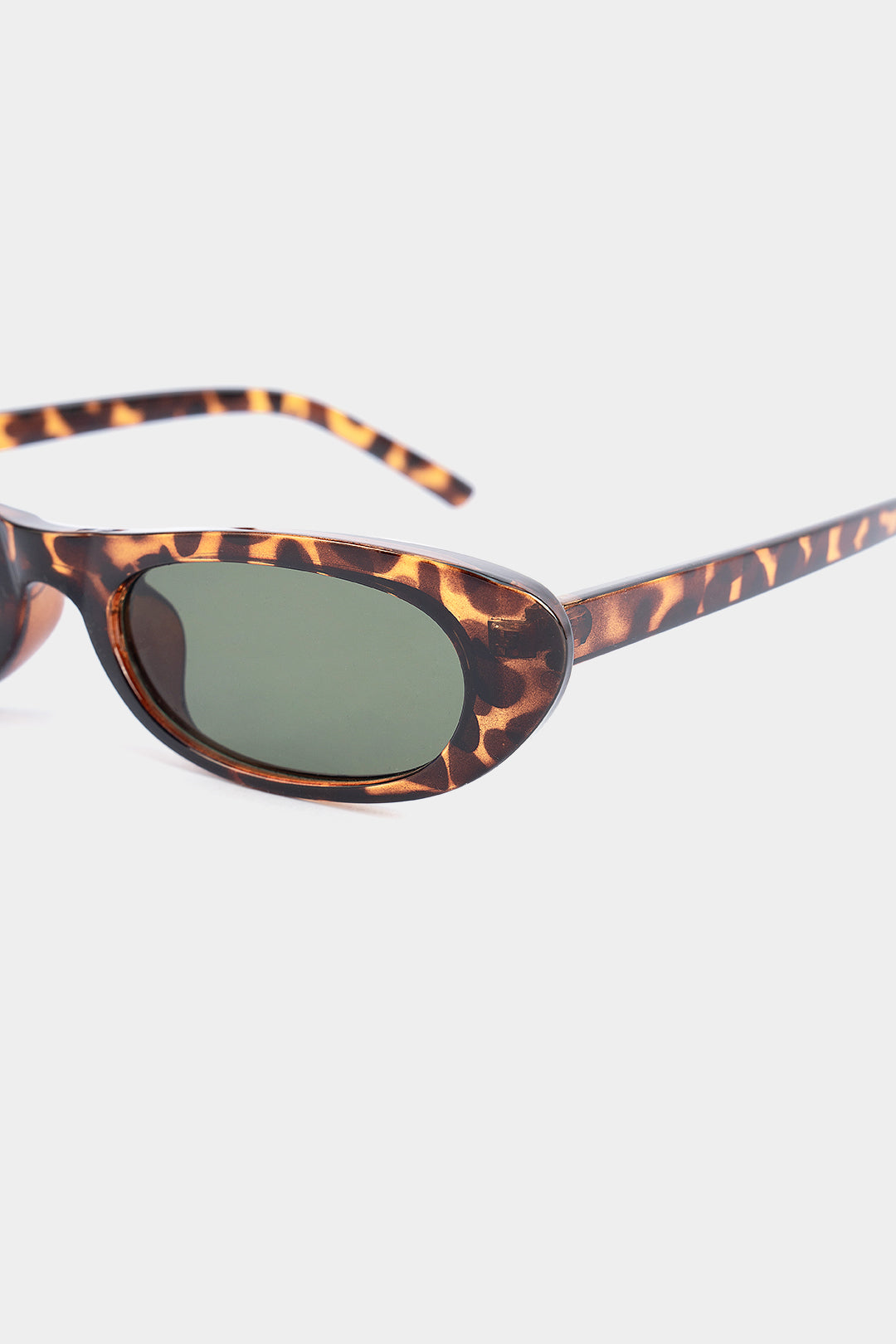 Leopard Oval Frame Sunglasses