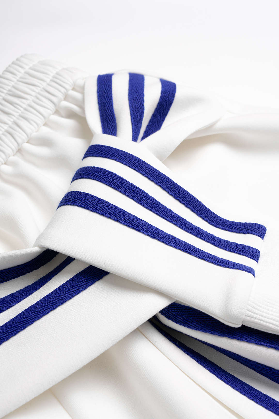 Contrast Striped Tie Front Shorts