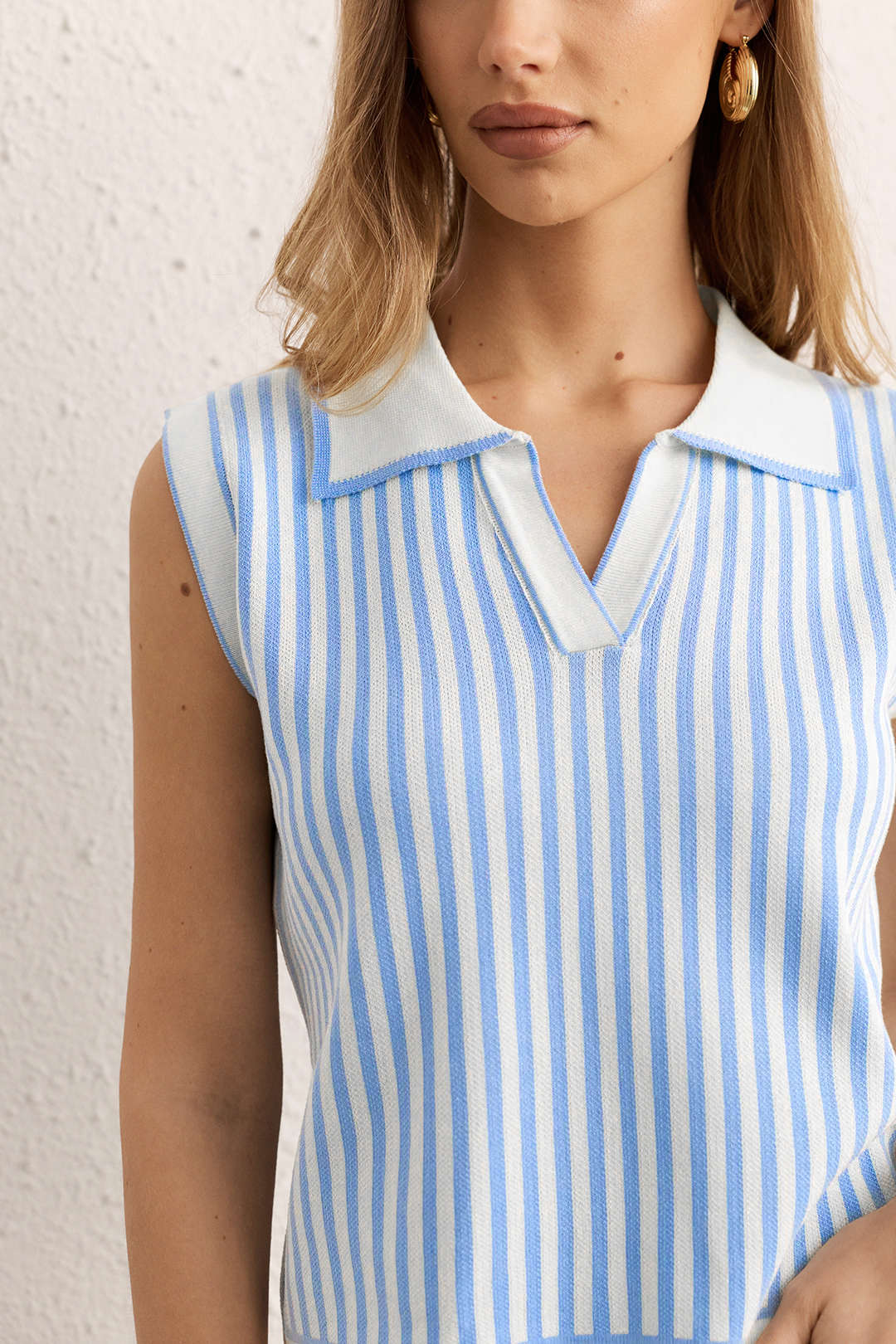 Knit Stripes Contrast Print V-Neck Tank Top And Pocket Skirt Set