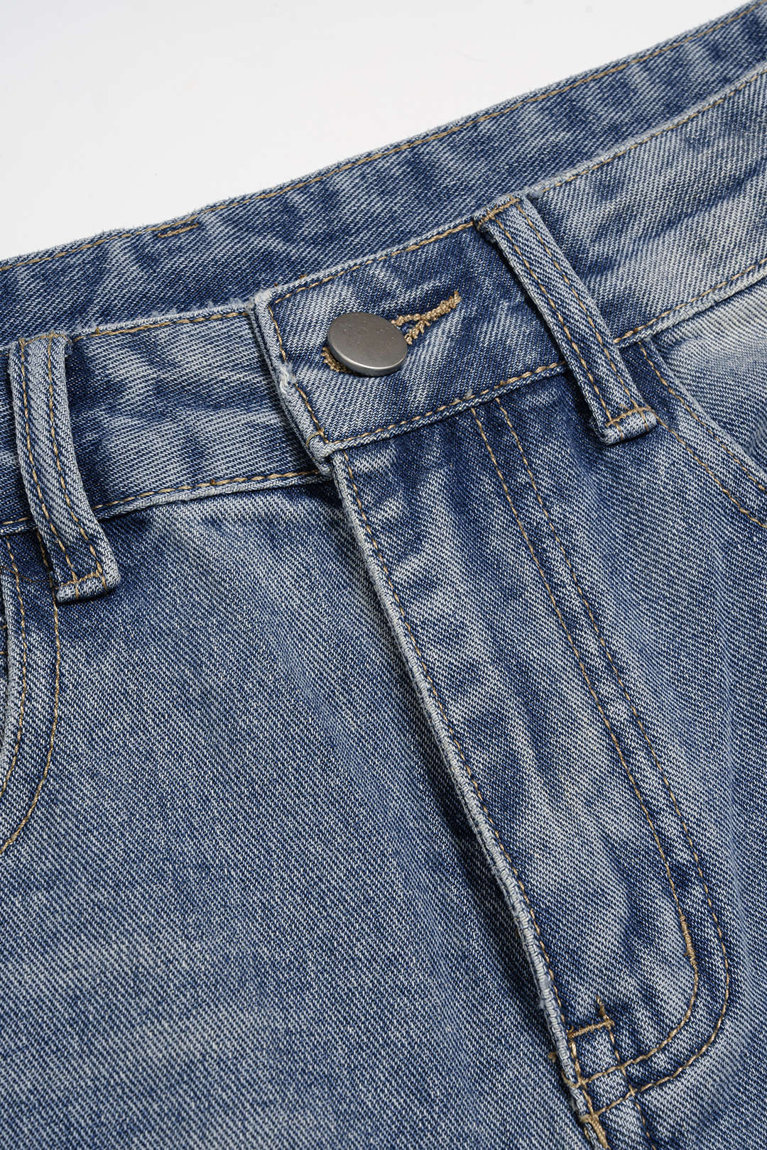 Denim-Barrel-Jeans mit Taschen