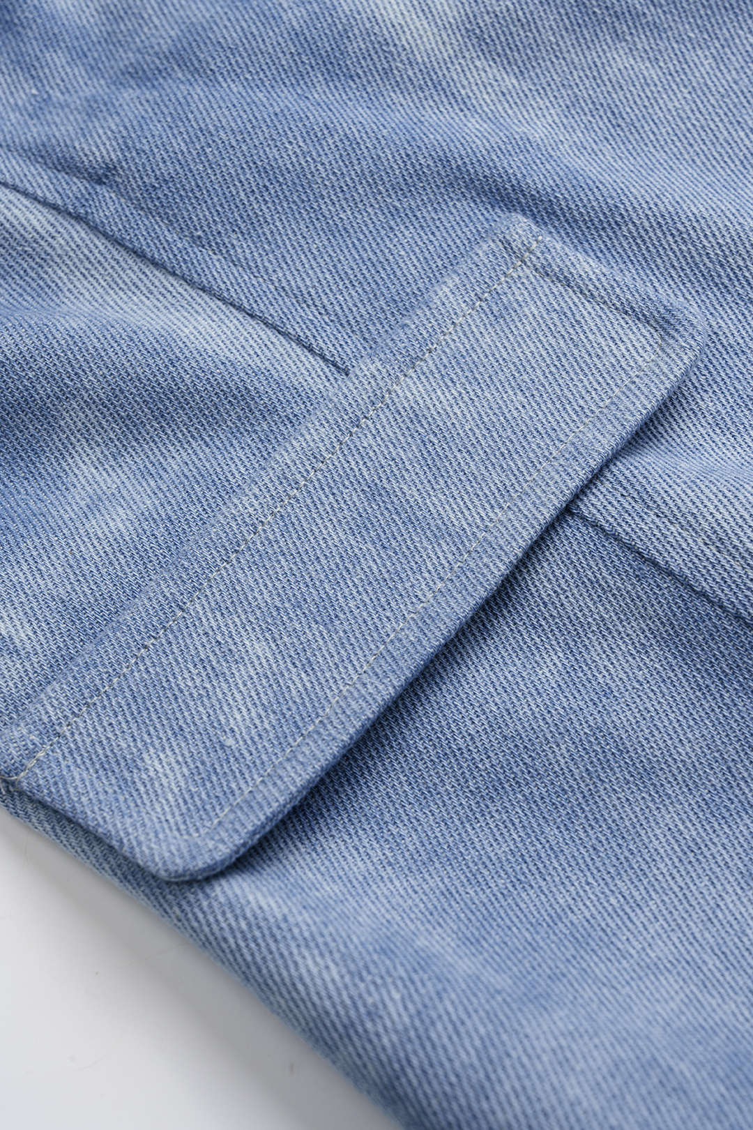 Denim-V-Ausschnitt asymmetrisches Cami-Top