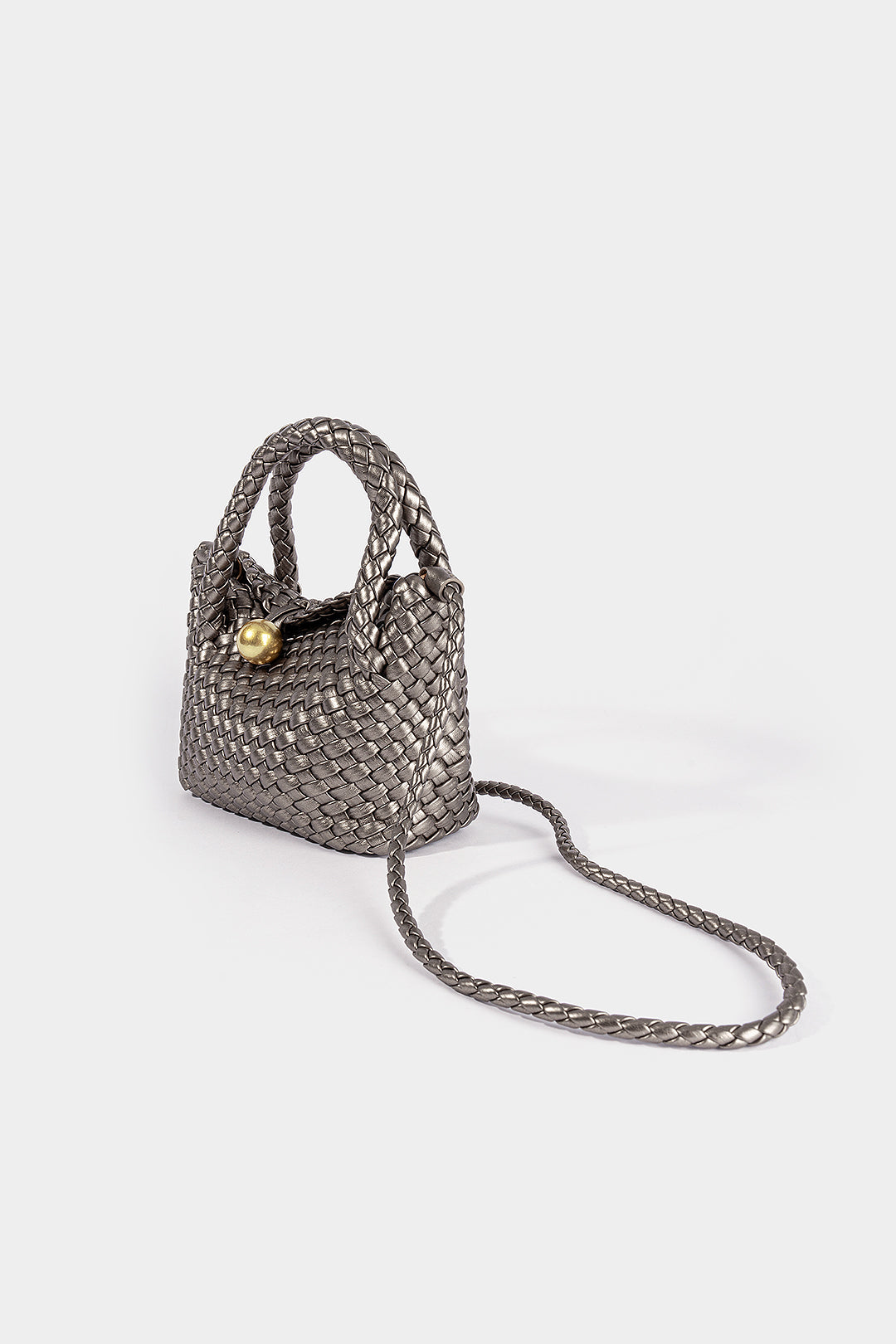 Sac cabas tressé en similicuir