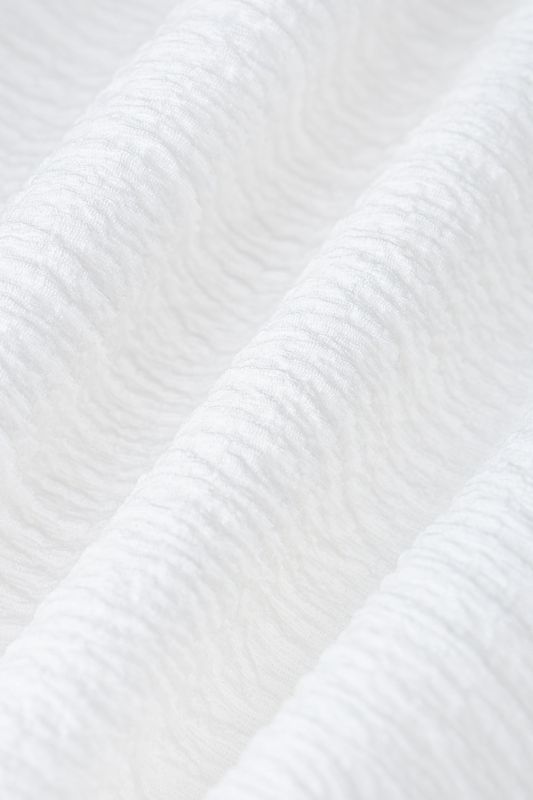 Robe Courte Sans Manches Métallisée Décolleté en V Croisée Dos Nu