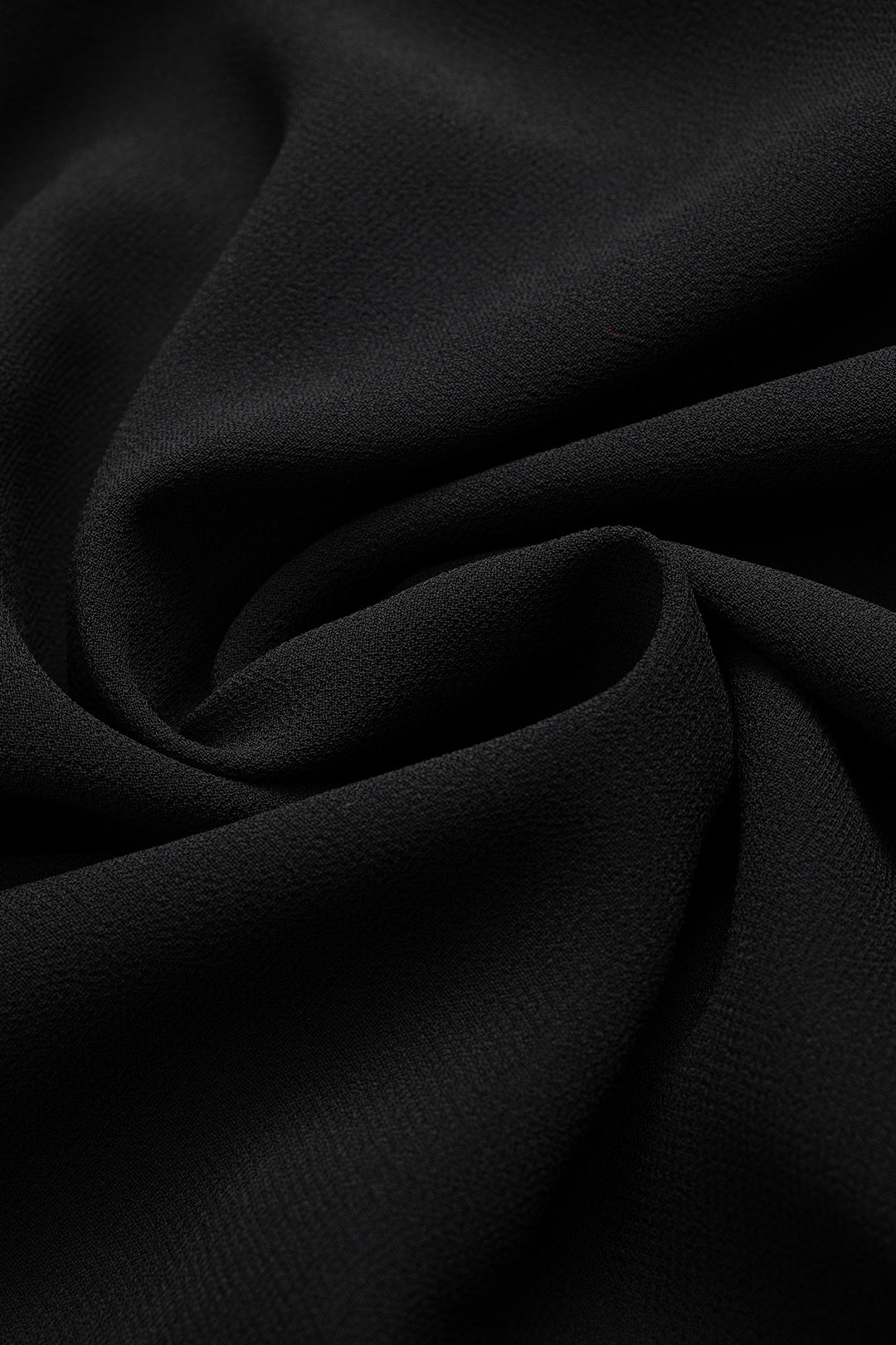 Asymmetrischer Midirock aus Kunstleder-Patchwork