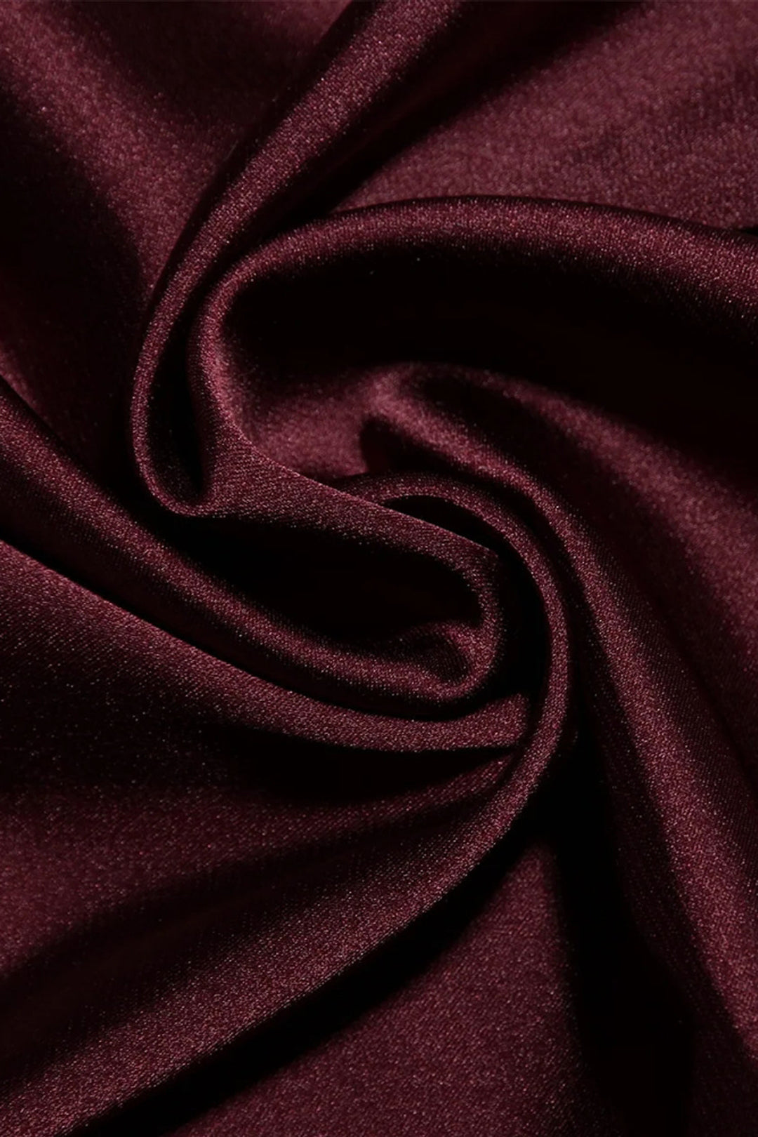 Satin-Minikleid, ärmellos und asymmetrisch geschnitten