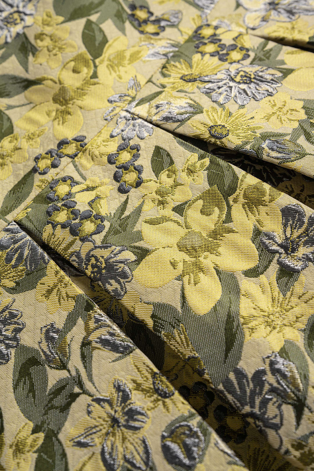 Ärmelloses Mini-Kleid aus Jacquard-Patchwork mit Blumenmuster