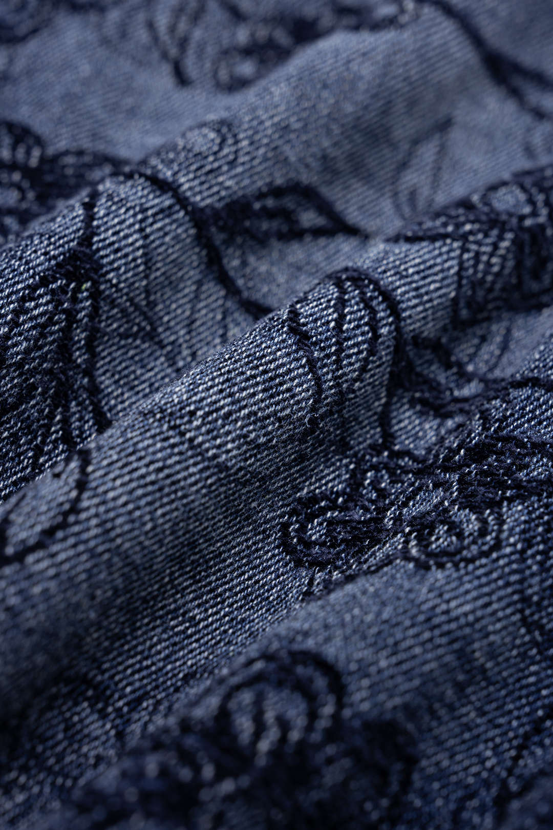 Jean baril en denim à imprimé floral et fermeture éclair