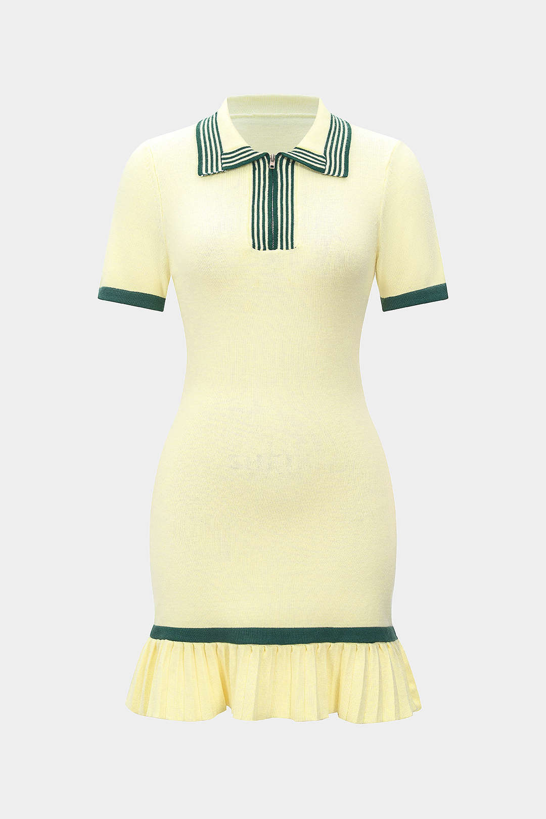 Robe courte en maille à revers contrastants et manches courtes