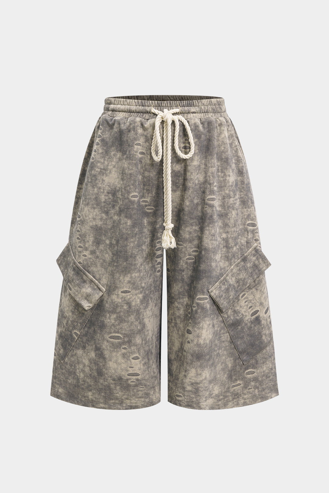 Short délavé taille haute à nouer