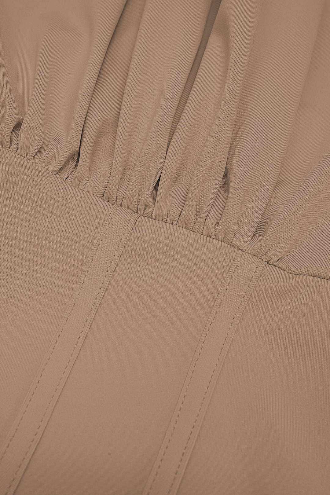 Body asymétrique à manches longues, froncé, avec fermeture éclair et effet corset
