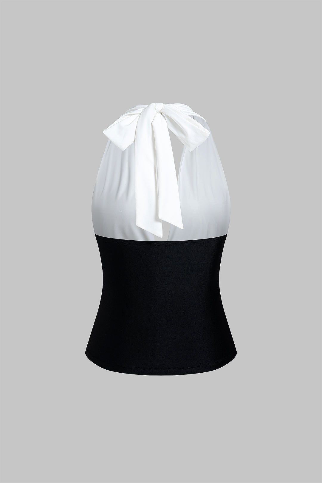 Kontrastfarbenes Neckholder-Tanktop mit Rückenausschnitt zum Binden